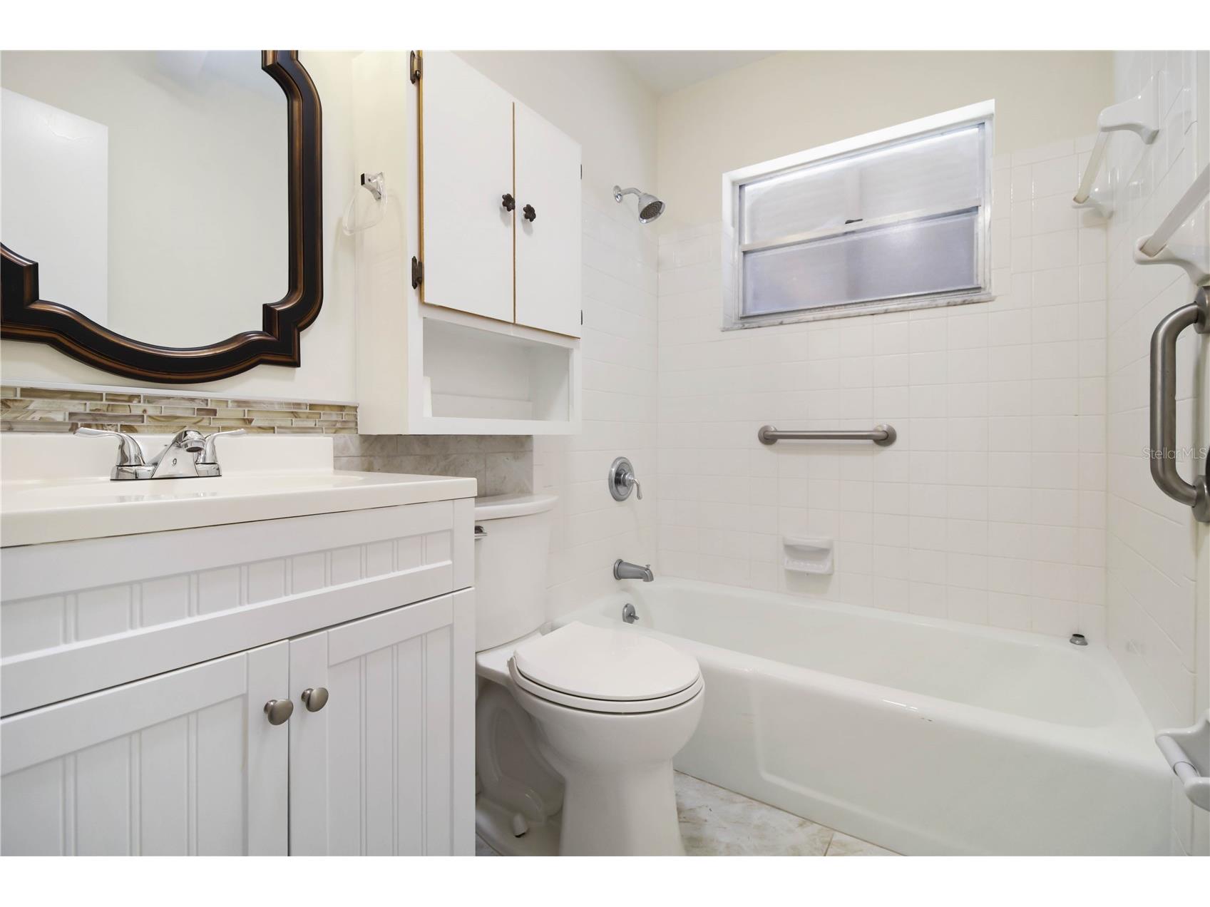 1028 Lillian Street Venice FL 34285 A4689709 image13