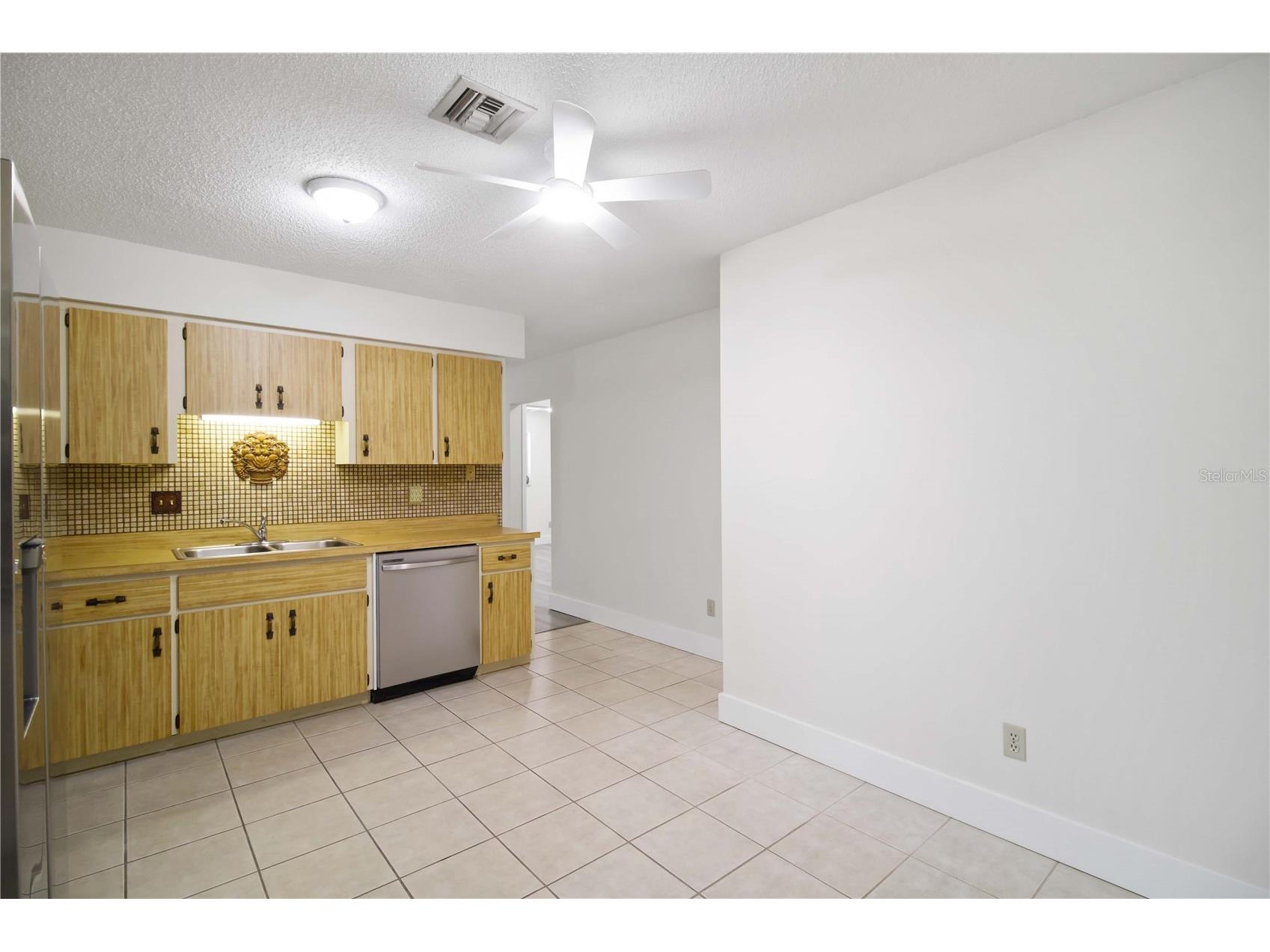 1028 Lillian Street Venice FL 34285 A4689709 image16