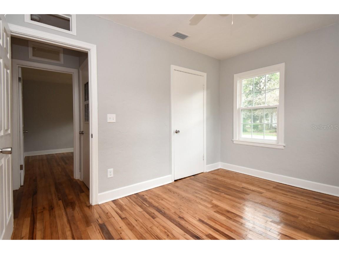 1028 NE 3rd Avenue Gainesville FL 32601 GC534437 image10