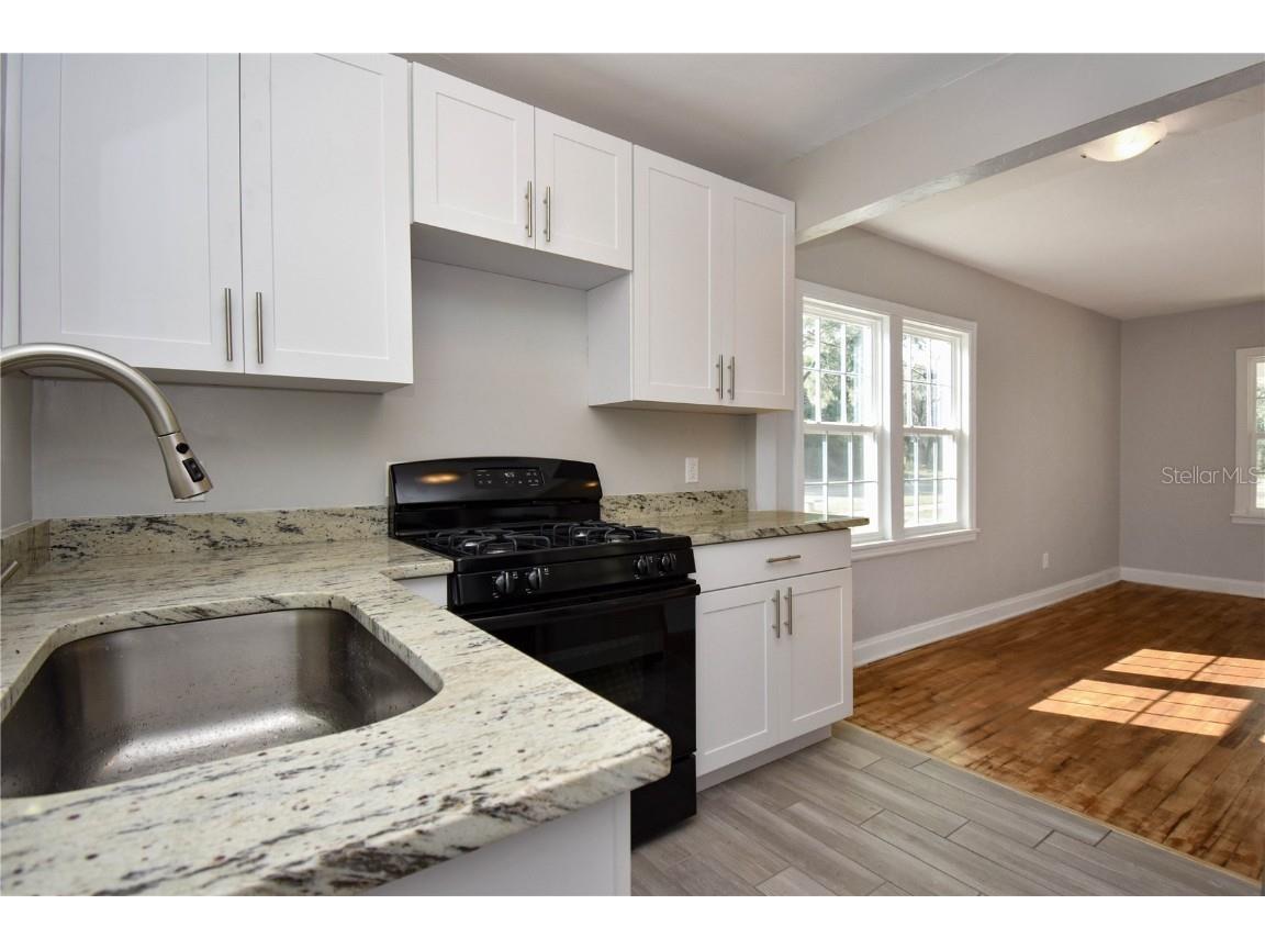 1028 NE 3rd Avenue Gainesville FL 32601 GC534458 image8