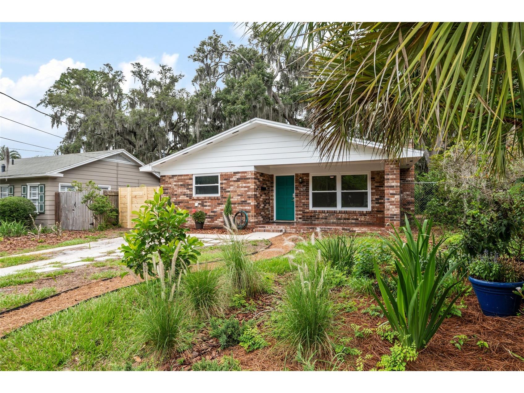 1028 NE 5th Street Gainesville FL 32601 OM724704 image2