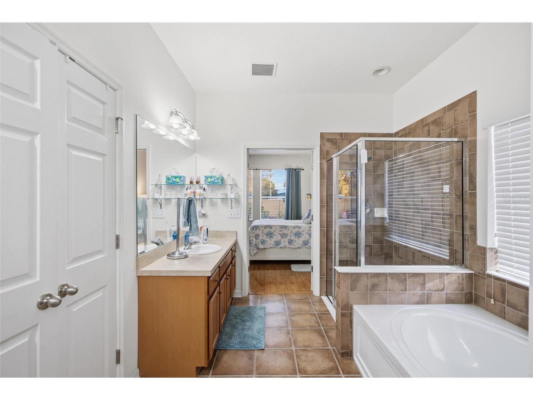 1028 Orca Court Holiday FL 34691 TB8454835 image18