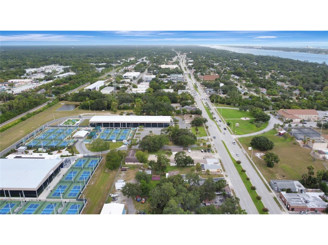 1028 Ridgewood Avenue Daytona Beach FL 32117 V4937800 image17