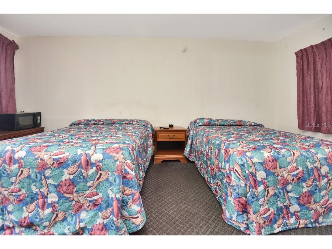 1028 Ridgewood Avenue Daytona Beach FL 32117 V4937800 image21