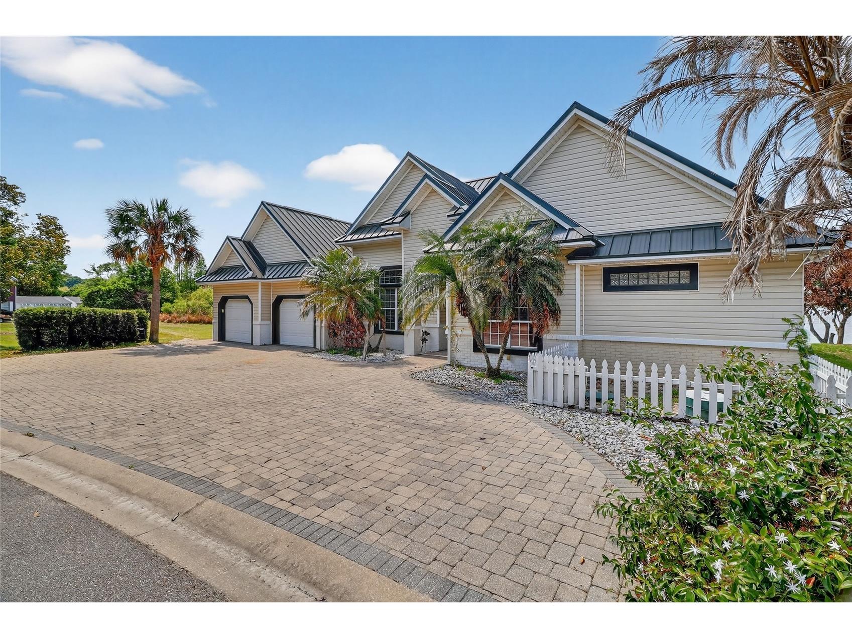 1028 S Lake Mariam Drive Winter Haven FL 33884 P4938222 image3