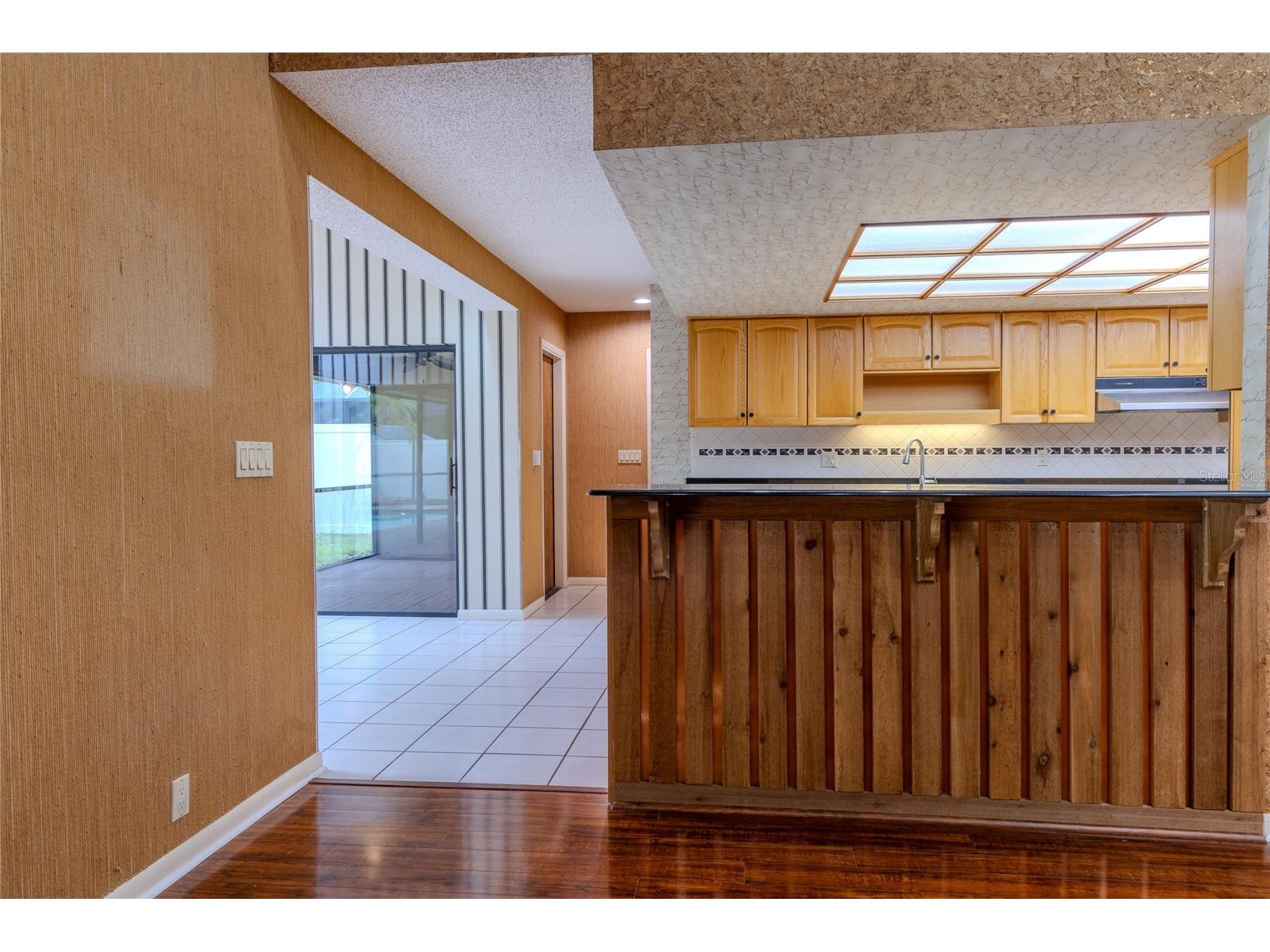 1028 Sylvia Lane Tampa FL 33613 A4696111 image13