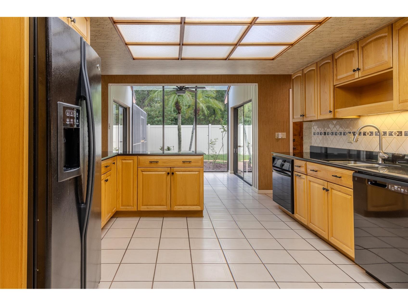 1028 Sylvia Lane Tampa FL 33613 A4696111 image14