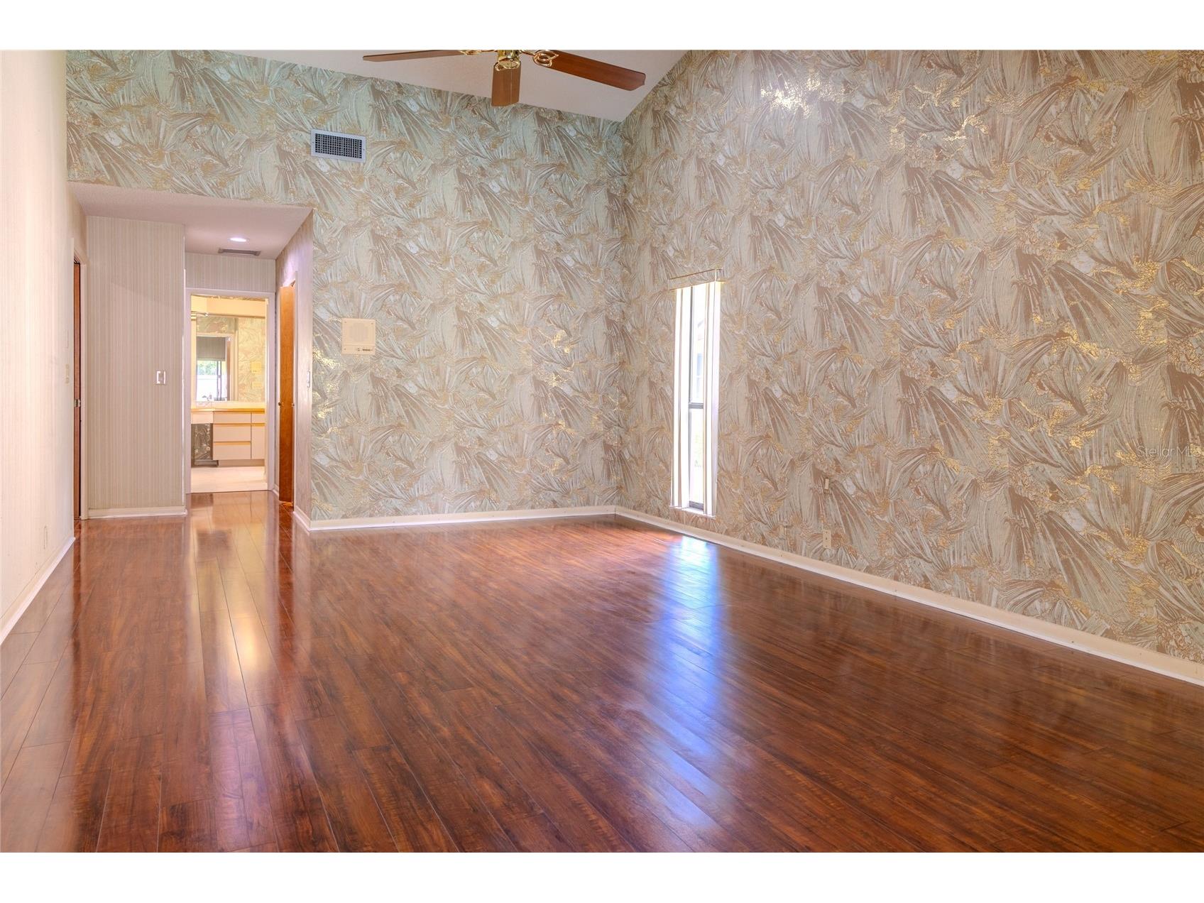 1028 Sylvia Lane Tampa FL 33613 A4696111 image21