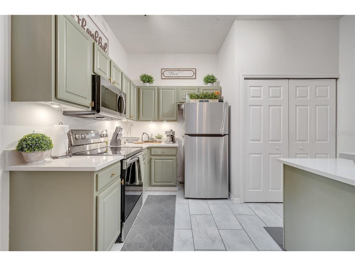 1028 Universal Rest Place Kissimmee FL 34744 O6326842 image14