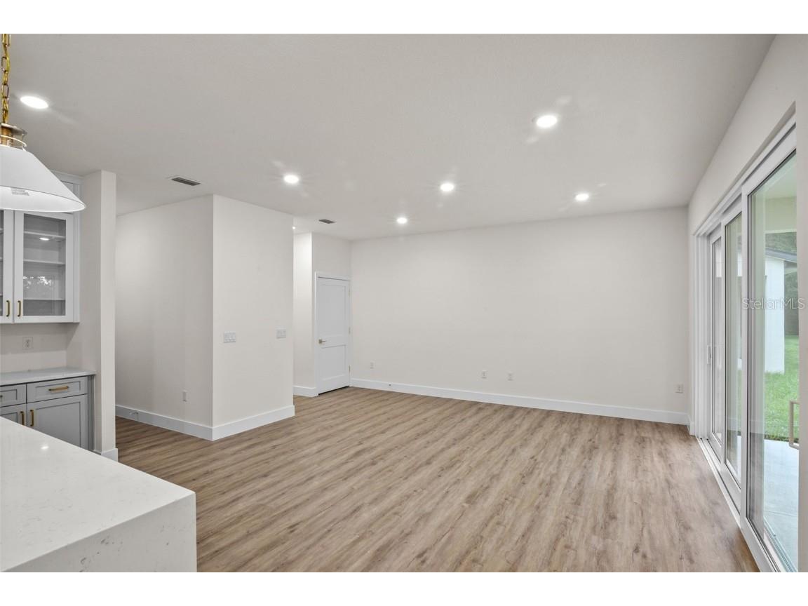 1028 Wilks Avenue Orlando FL 32809 O6338532 image10