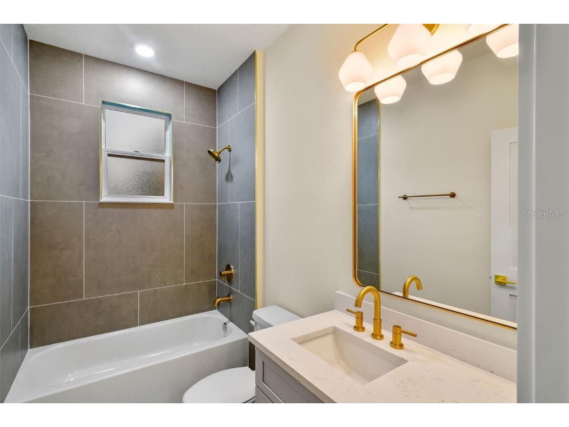 1028 Wilks Avenue Orlando FL 32809 O6338532 image27