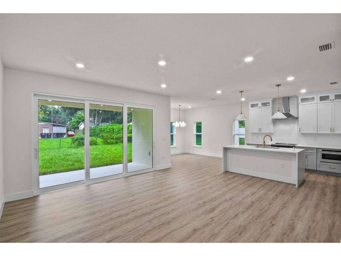 1028 Wilks Avenue Orlando FL 32809 O6338532 image7