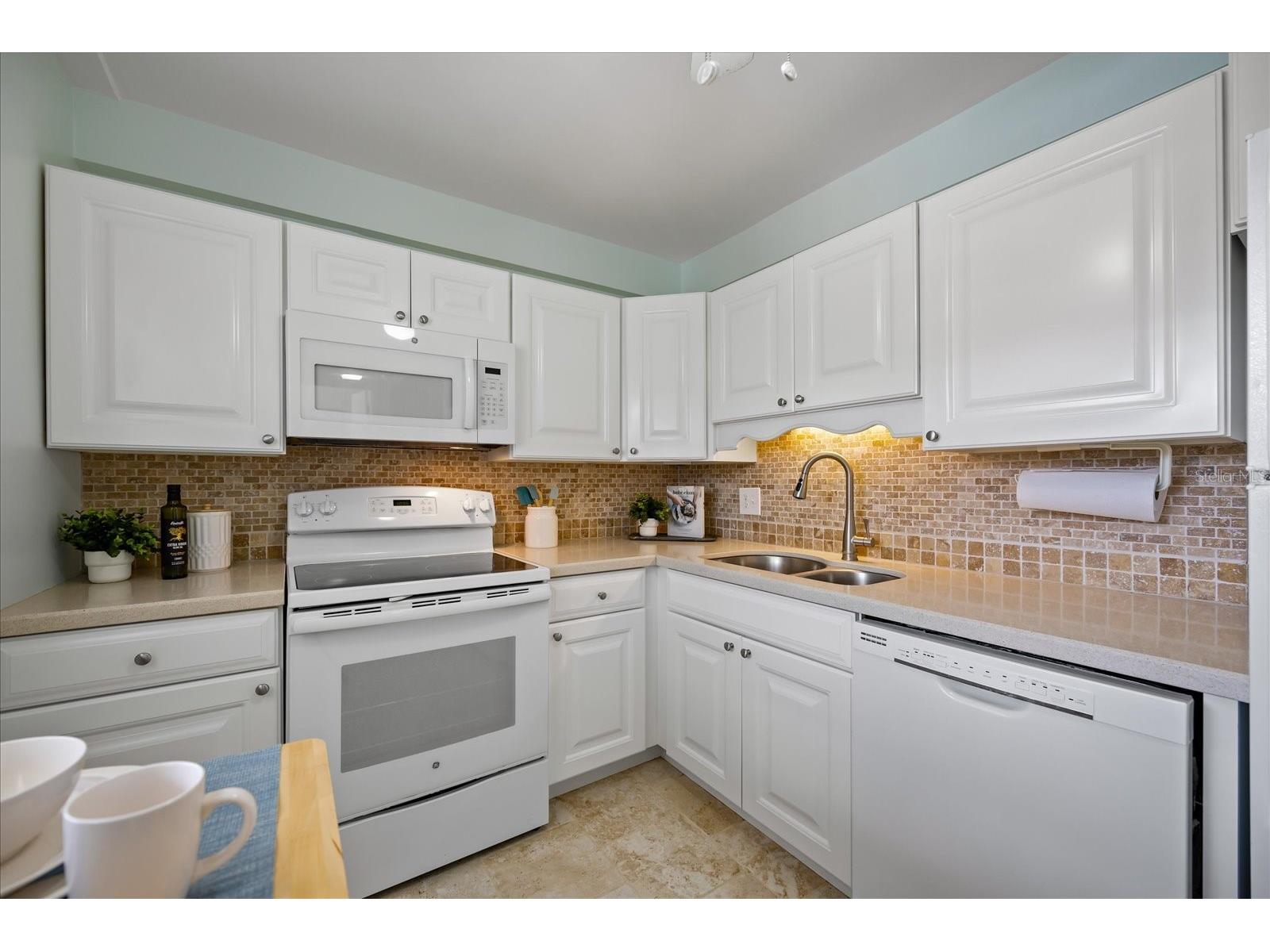 10280 Imperial Point Drive W #21 Largo FL 33774 TB8501190 image11