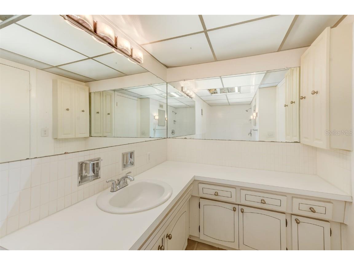 10280 Imperial Point Drive W #7 Largo FL 33774 - PINELLAS CO. INTERCOASTAL TB8426654 image32