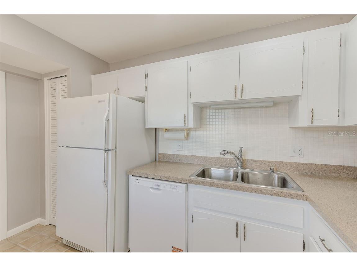 10280 Imperial Point Drive W #7 Largo FL 33774 - PINELLAS CO INTERA-COASTAL TB8446765 image18