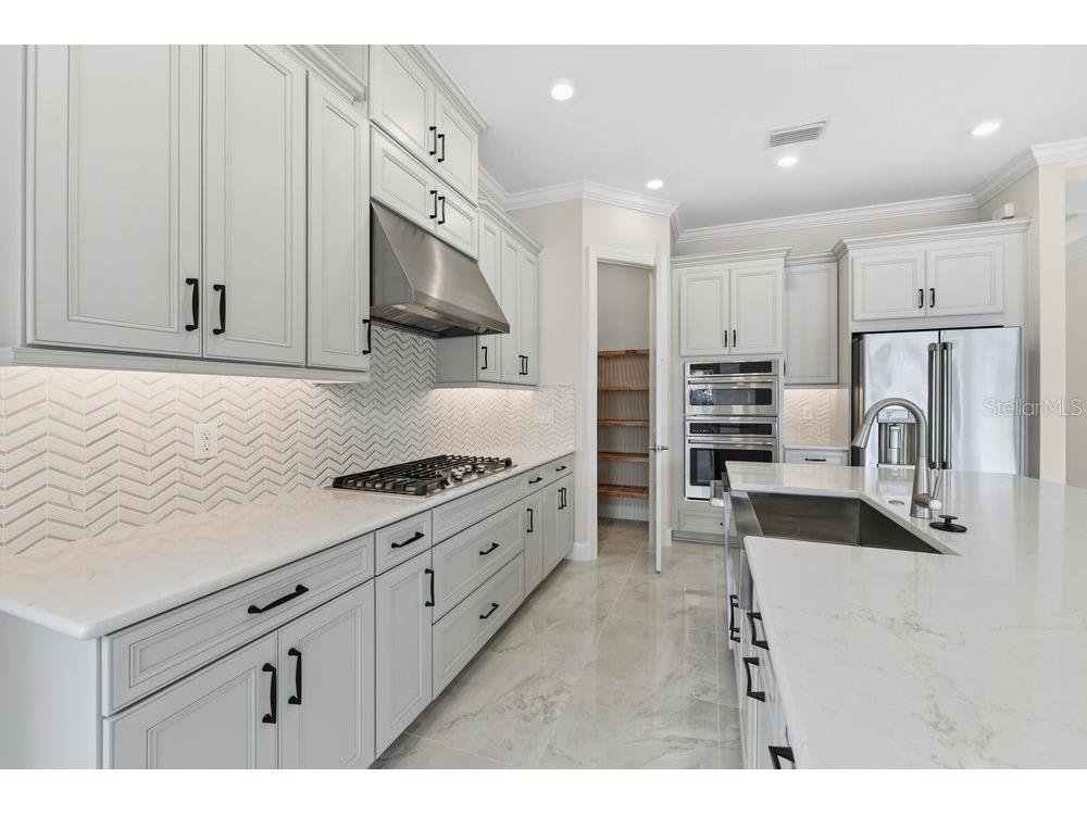 10280 Silent Night Lane Sarasota FL 34241 A4683027 image3
