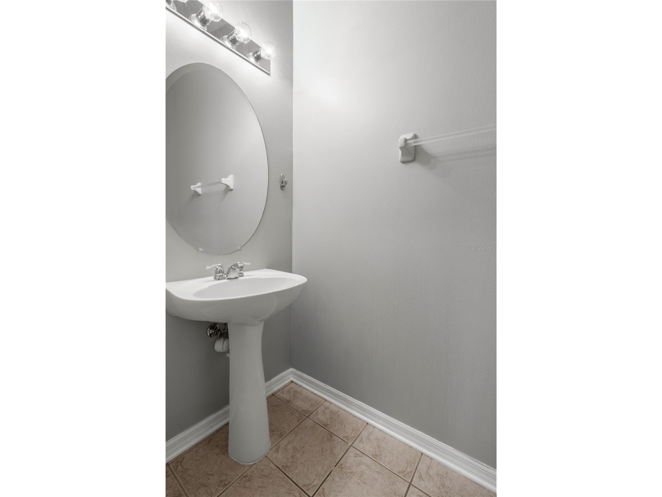 10284 Newminster Loop Ruskin FL 33573 TB8516942 image24