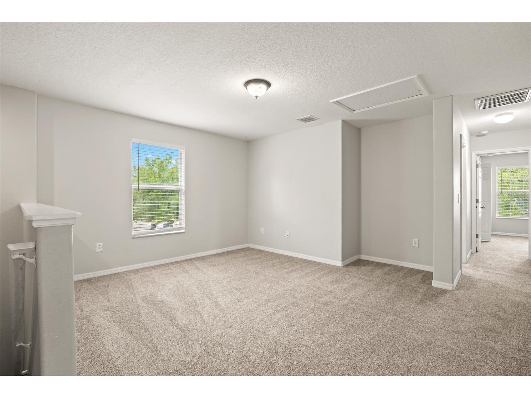 10284 Newminster Loop Ruskin FL 33573 TB8516942 image28