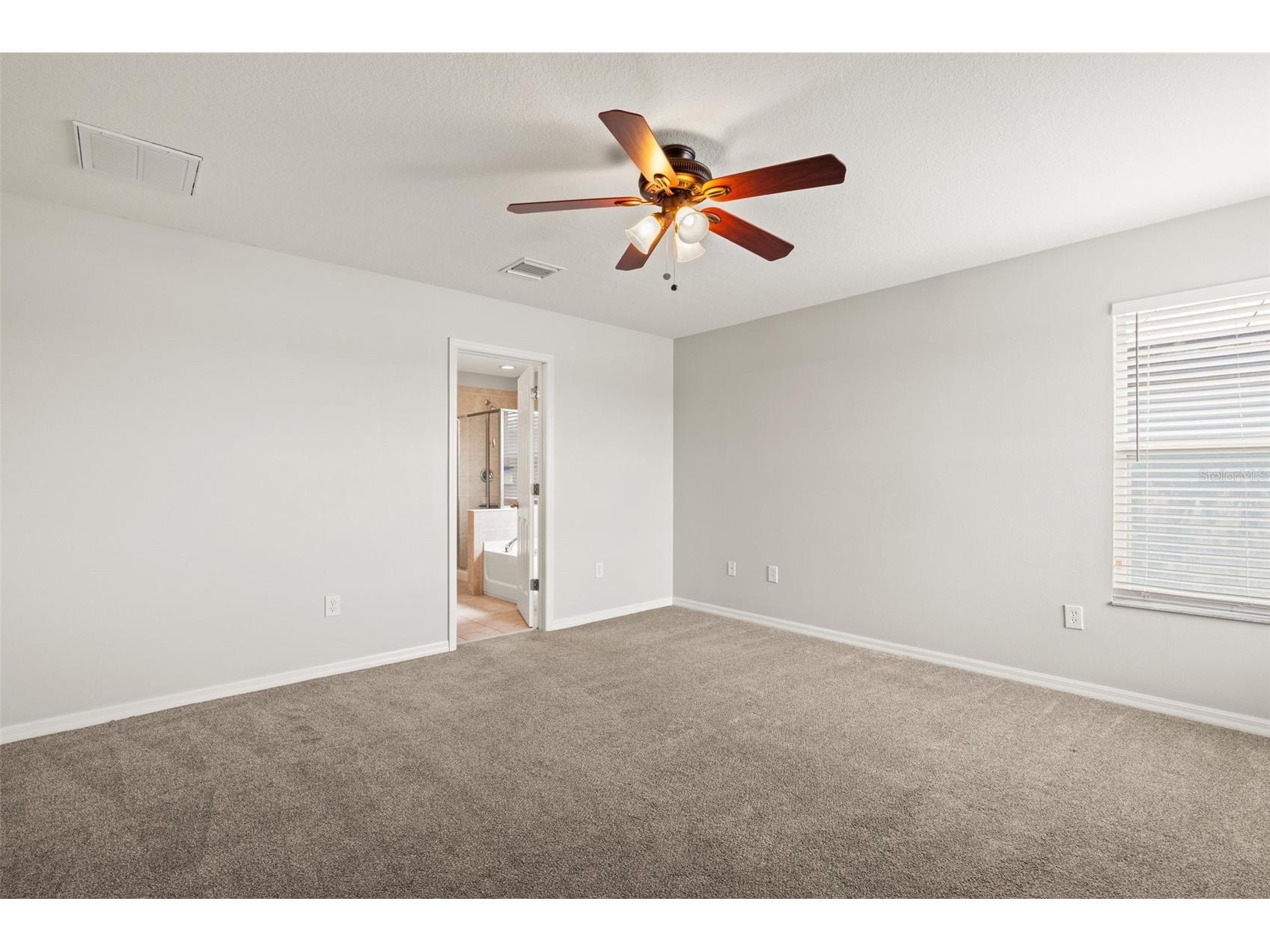 10284 Newminster Loop Ruskin FL 33573 TB8516942 image31