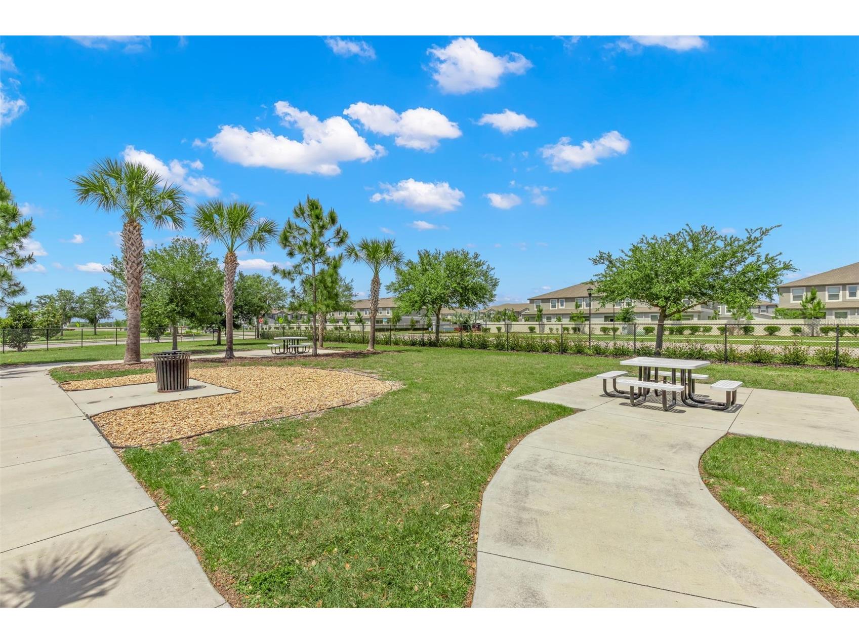 10284 Newminster Loop Ruskin FL 33573 TB8516942 image68