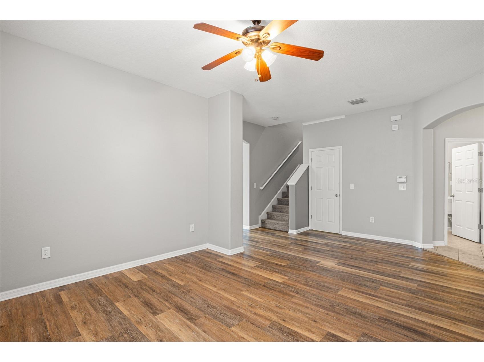 10284 Newminster Loop Ruskin FL 33573 TB8516942 image8
