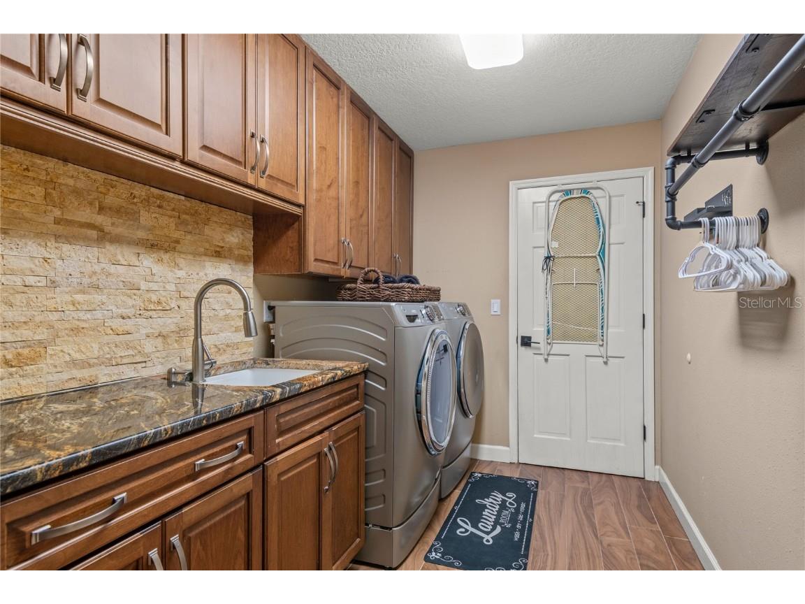 10285 Barry Drive Largo FL 33774 TB8431682 image16