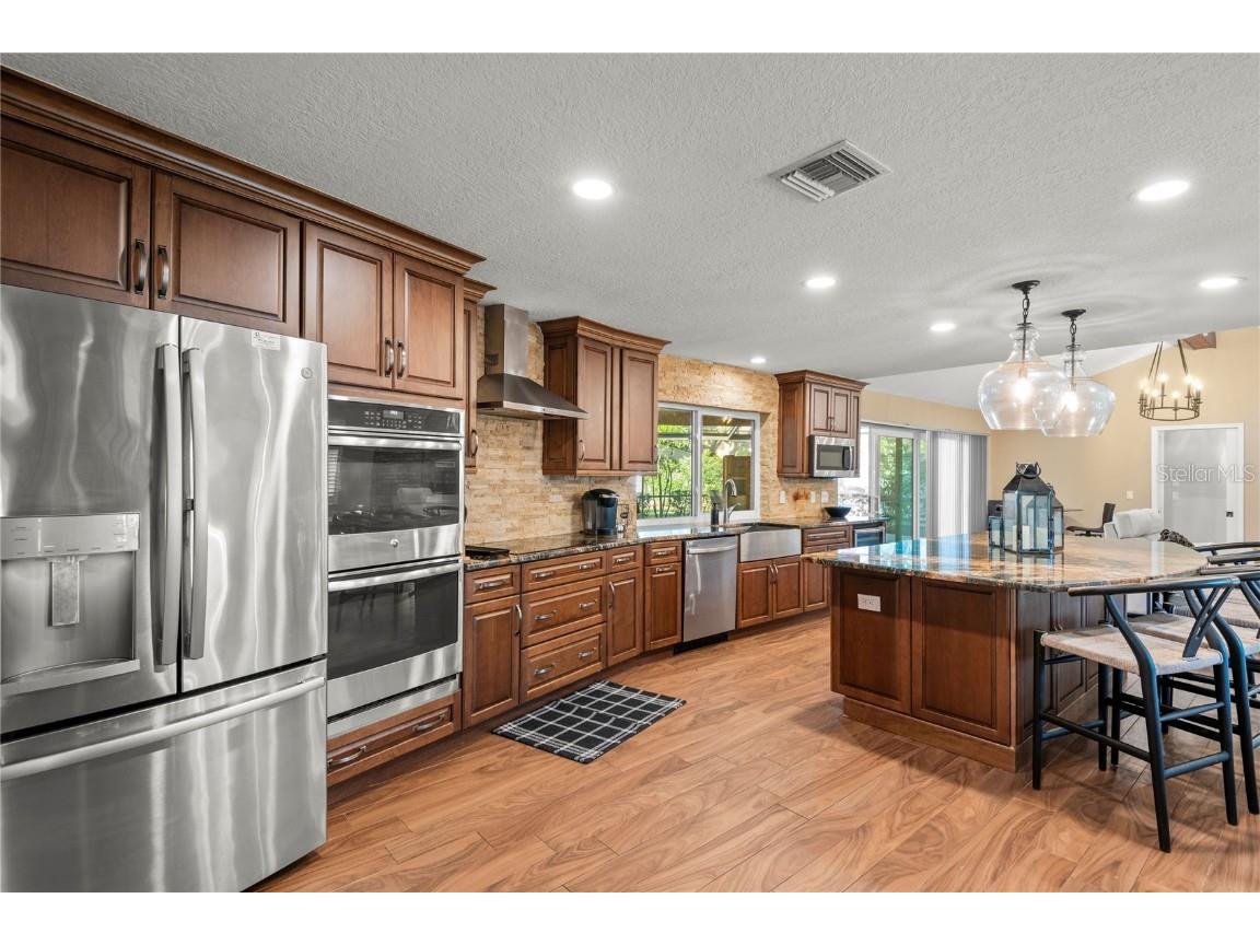 10285 Barry Drive Largo FL 33774 TB8431682 image17