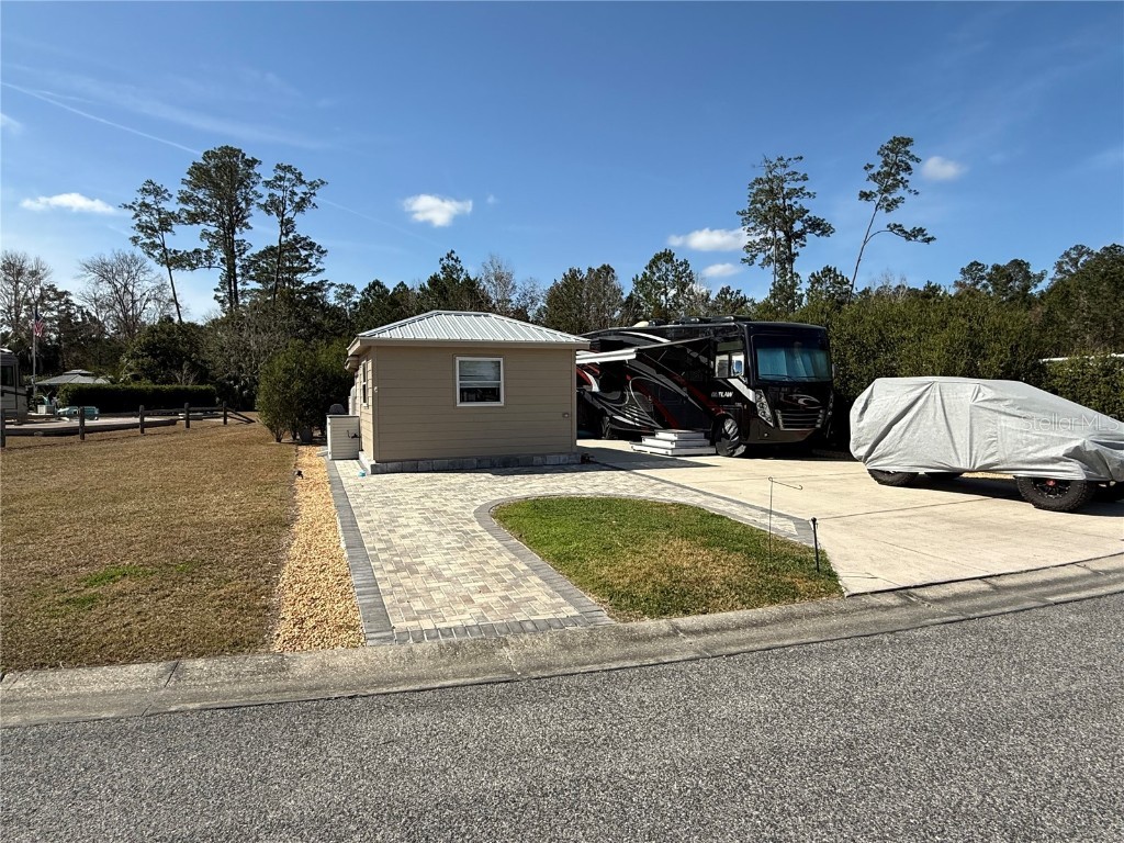 10285 NE 28th Loop Silver Springs FL 34488 - OCKLAWAHA RIVER O6277698 image1
