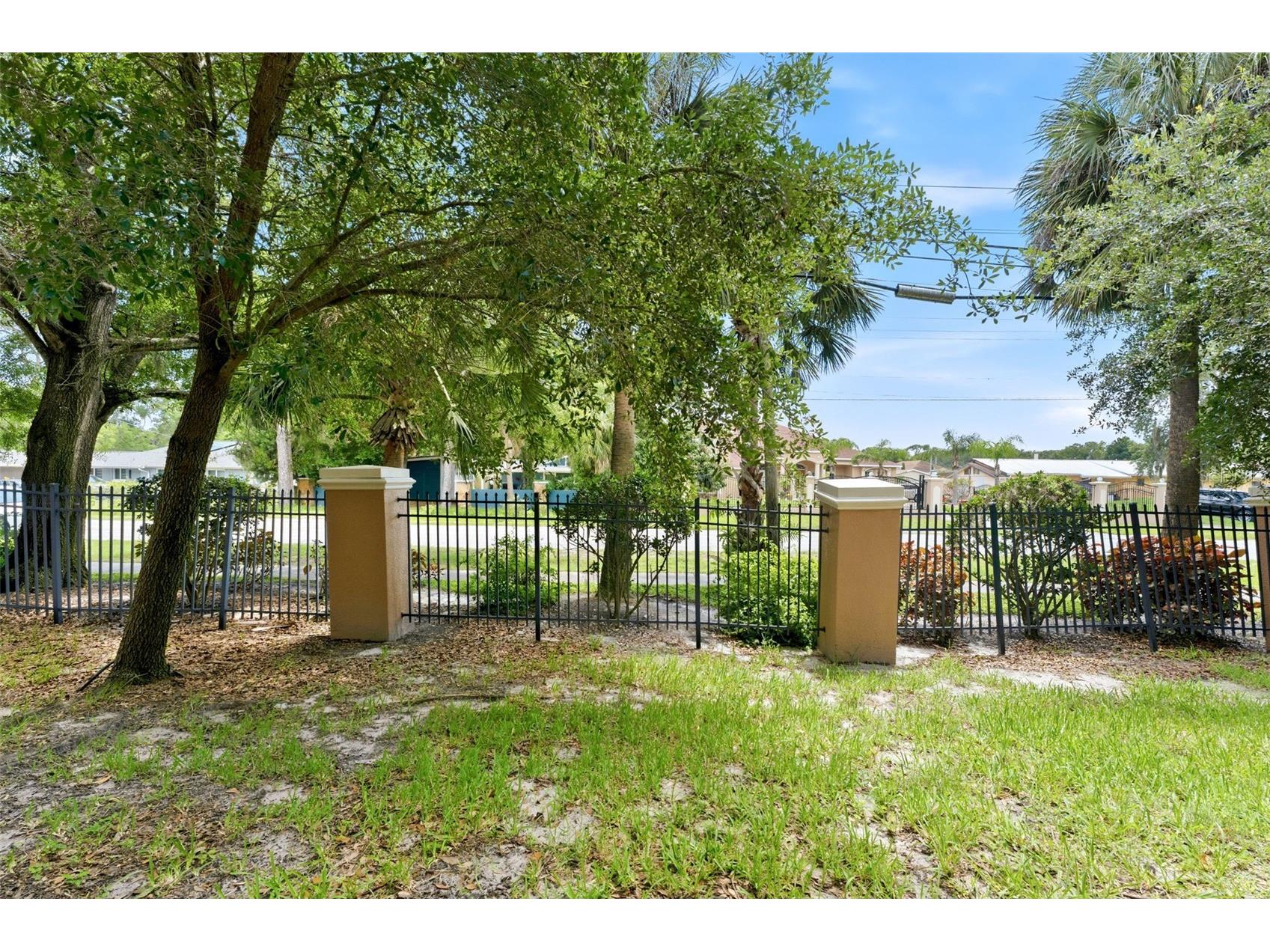 10285 Villa Palazzo Court Tampa FL 33615 TB8512580 image32