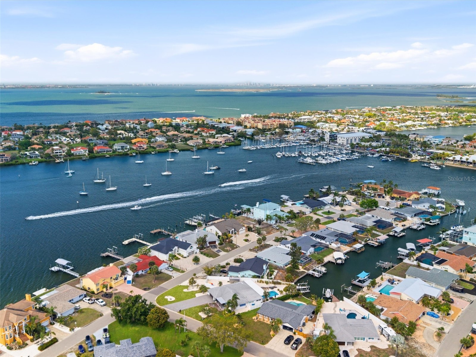 1029 Bal Harbour Drive Apollo Beach FL 33572 - TAMPA BAY TB8487743 image1