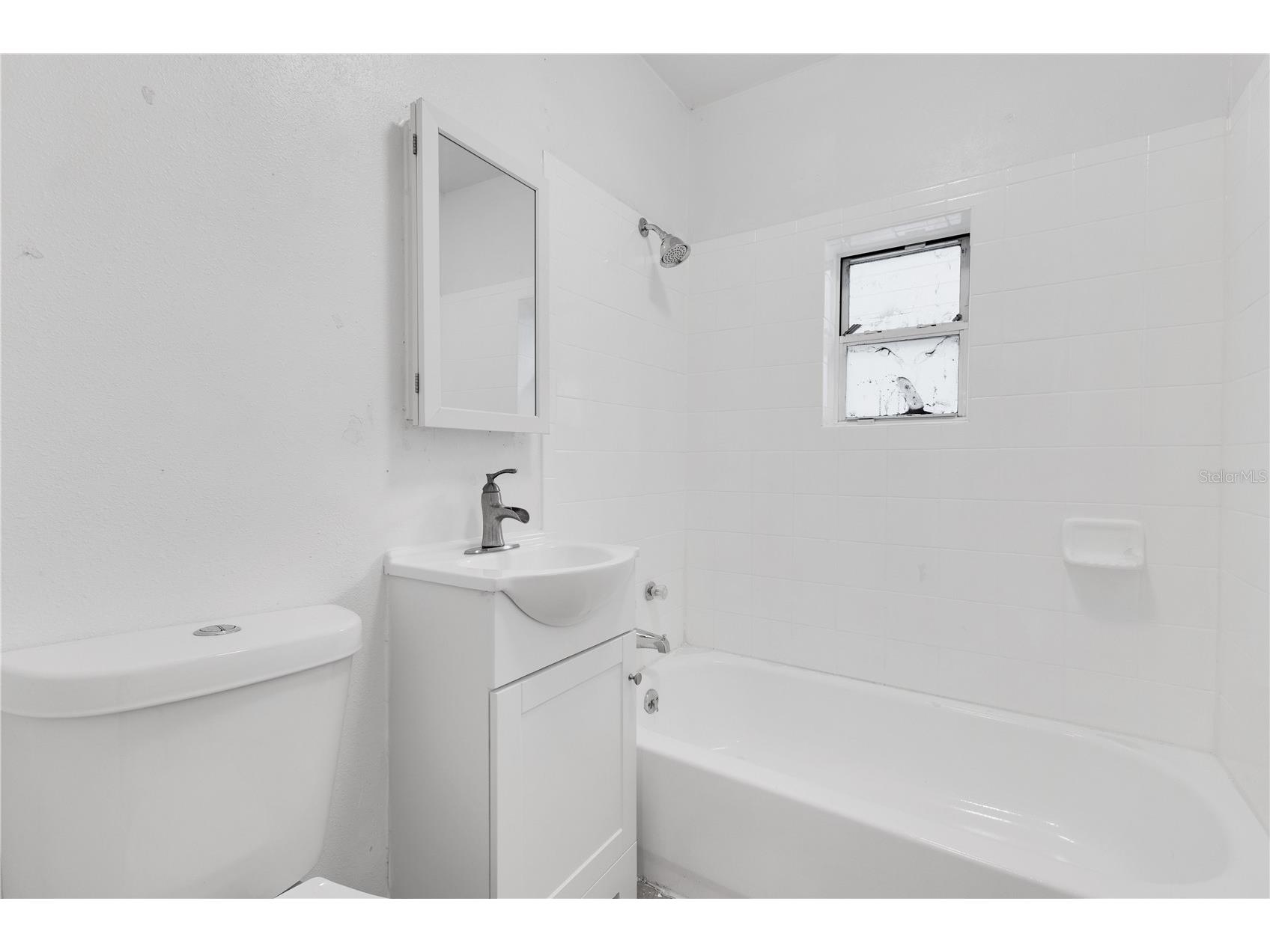 1029 Colyer Street Orlando FL 32805 O6401457 image19