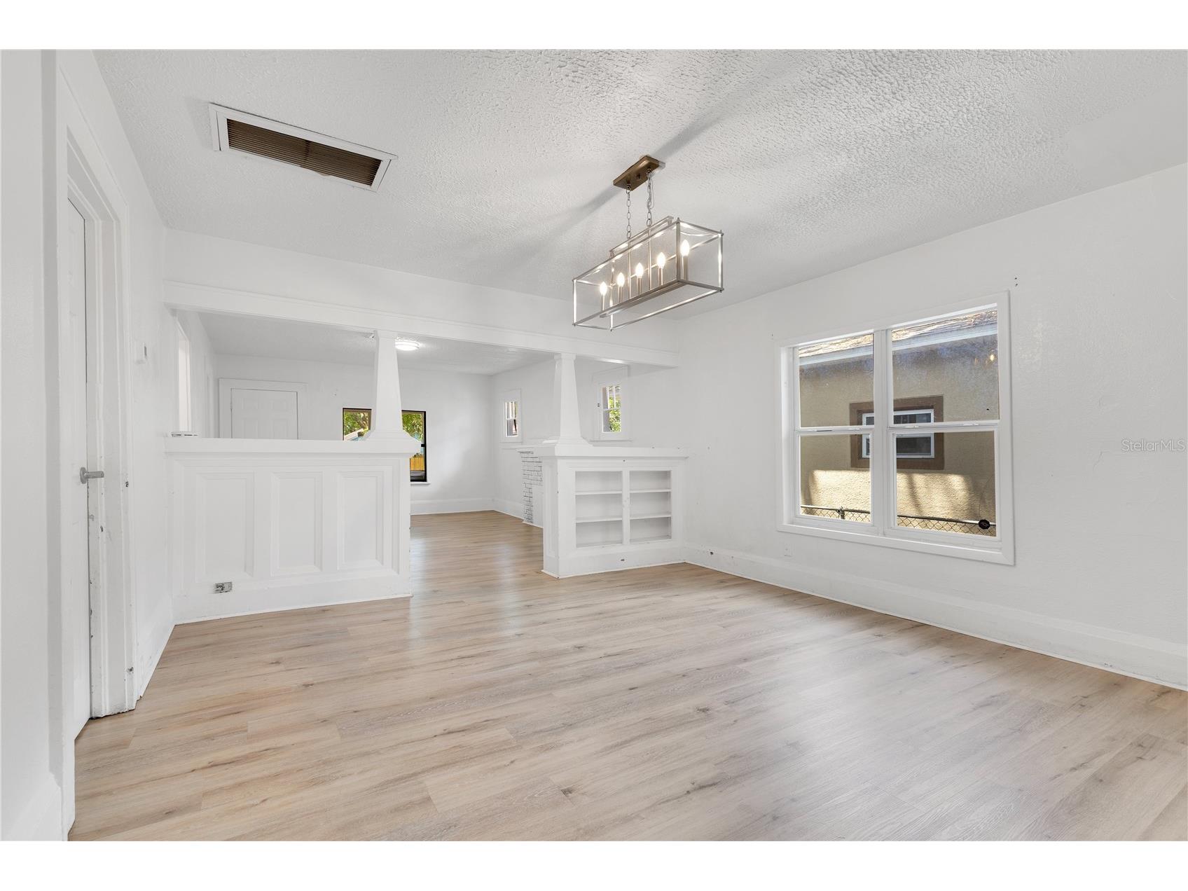 1029 Colyer Street Orlando FL 32805 O6401457 image4