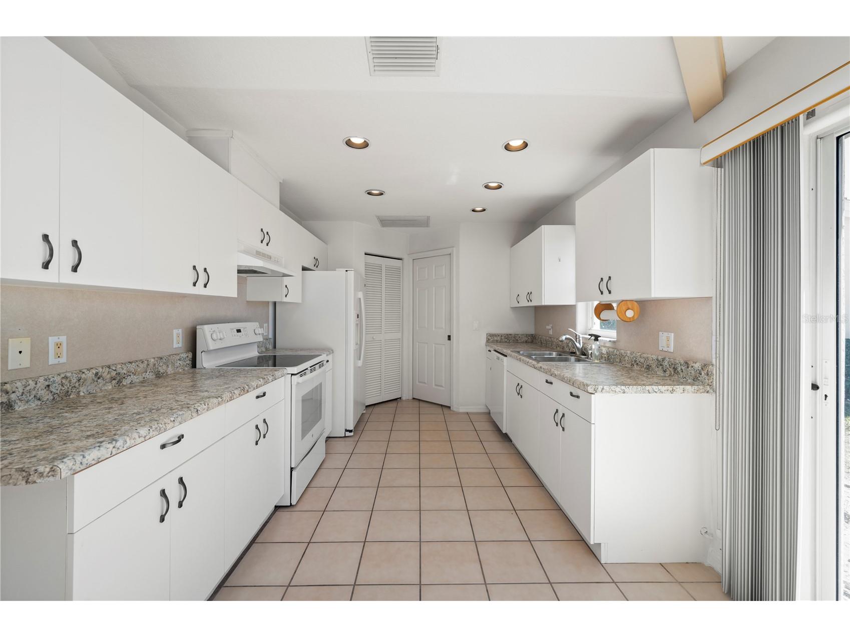 1029 Harbor Town Drive Venice FL 34292 C7521920 image12