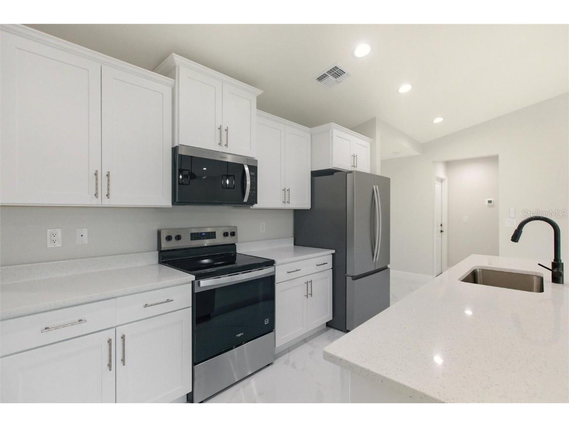 1029 NE 13th Place Cape Coral FL 33909 C7510235 image13