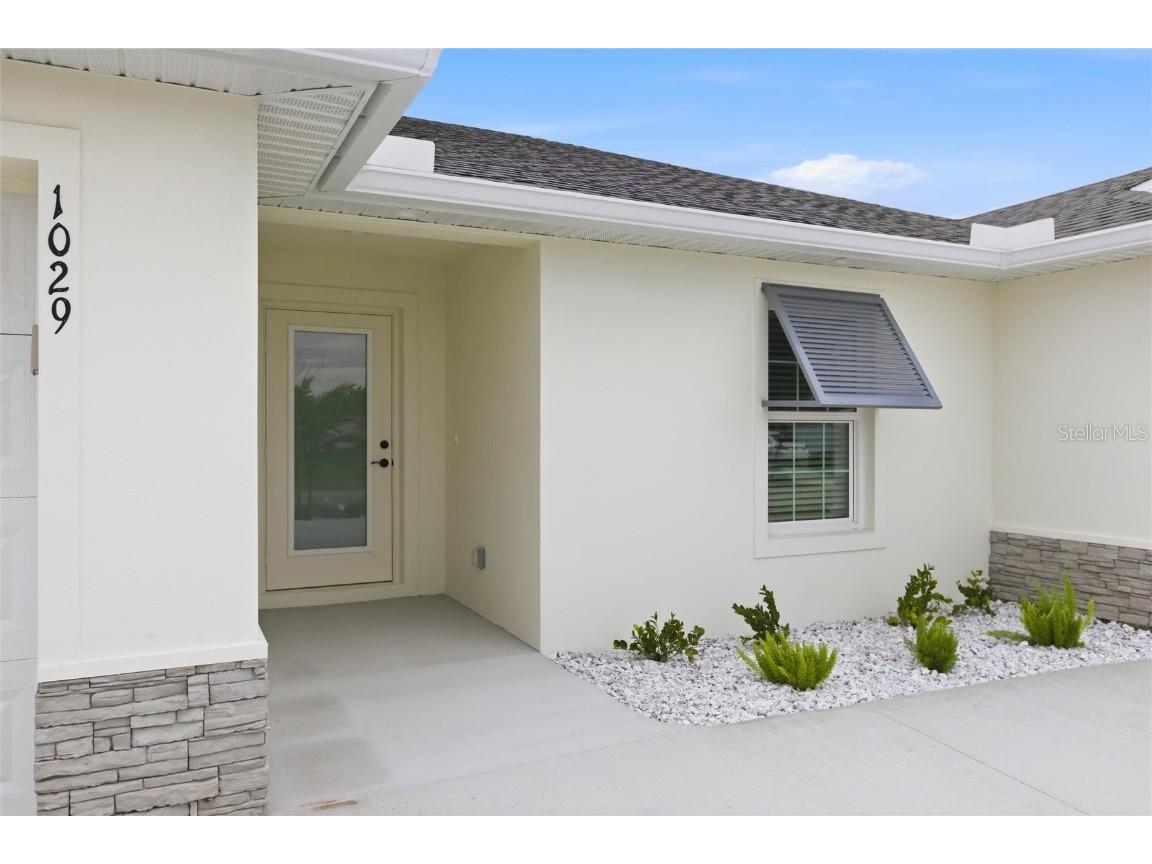 1029 NE 13th Place Cape Coral FL 33909 C7510235 image4