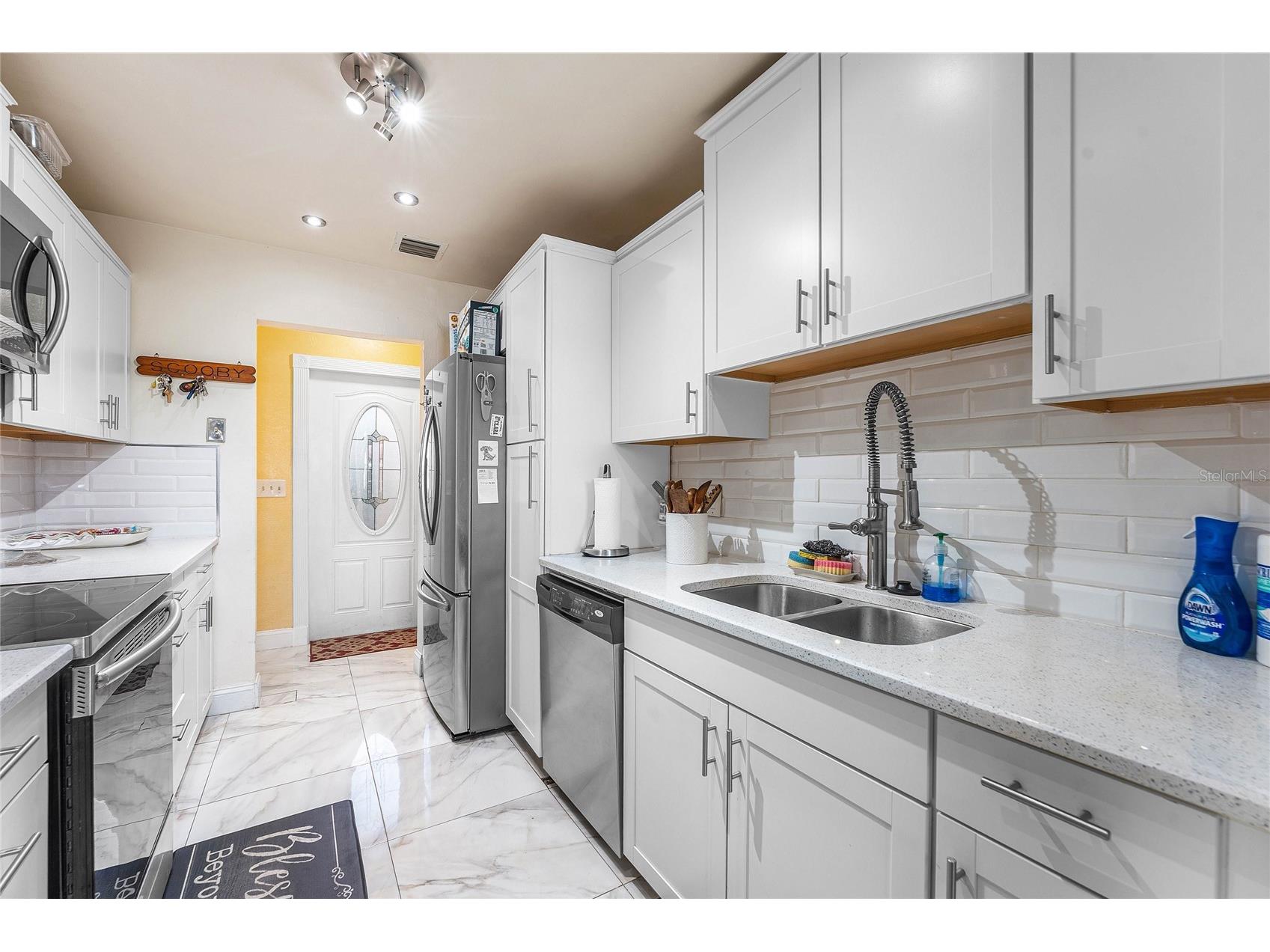 10290 Carmen Lane Royal Palm Beach FL 33411 OM716513 image11
