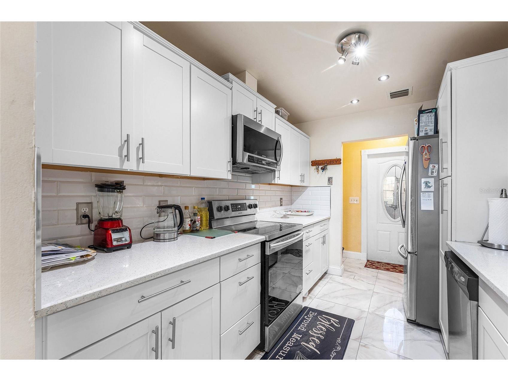 10290 Carmen Lane Royal Palm Beach FL 33411 OM716513 image12