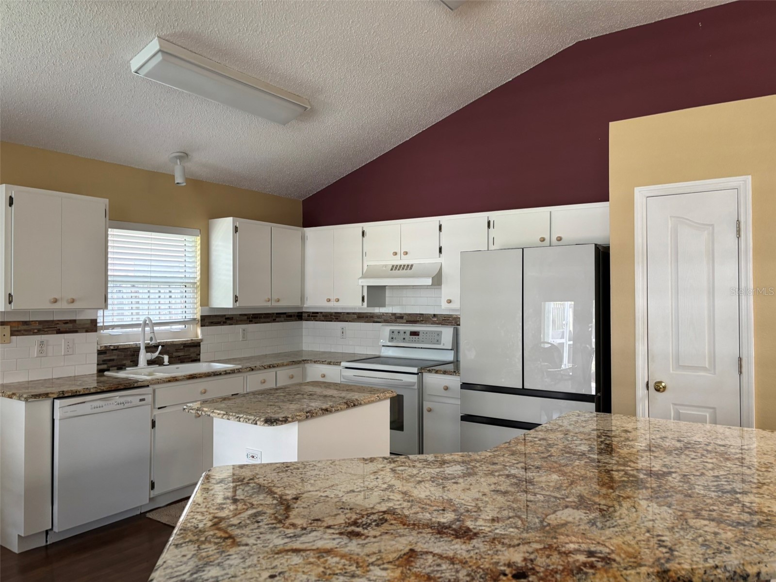 10290 Oasis Palm Drive Tampa FL 33615 TB8489051 image4