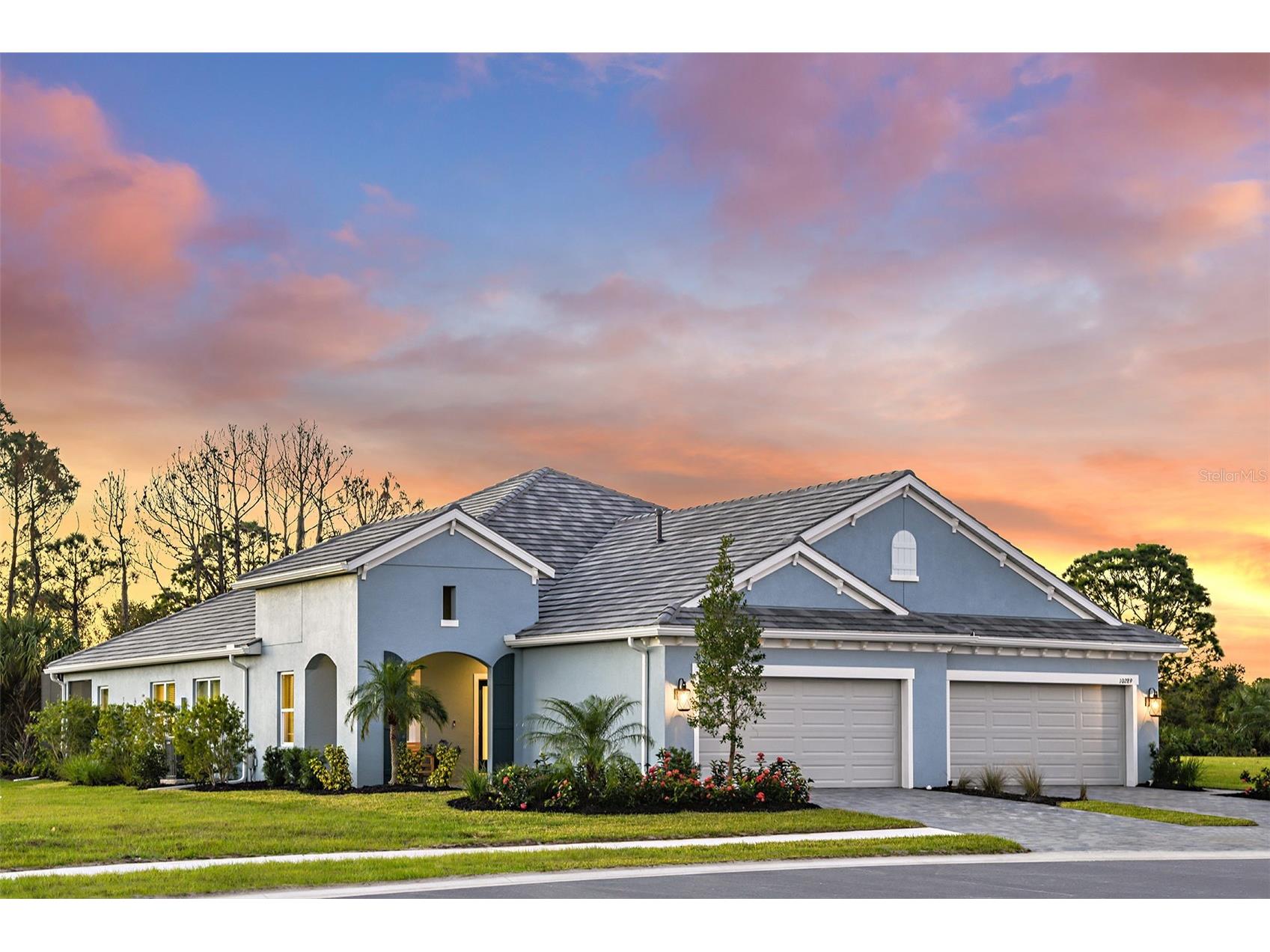 10293 Lake Wales Circle Sarasota FL 34241 A4689008 image1