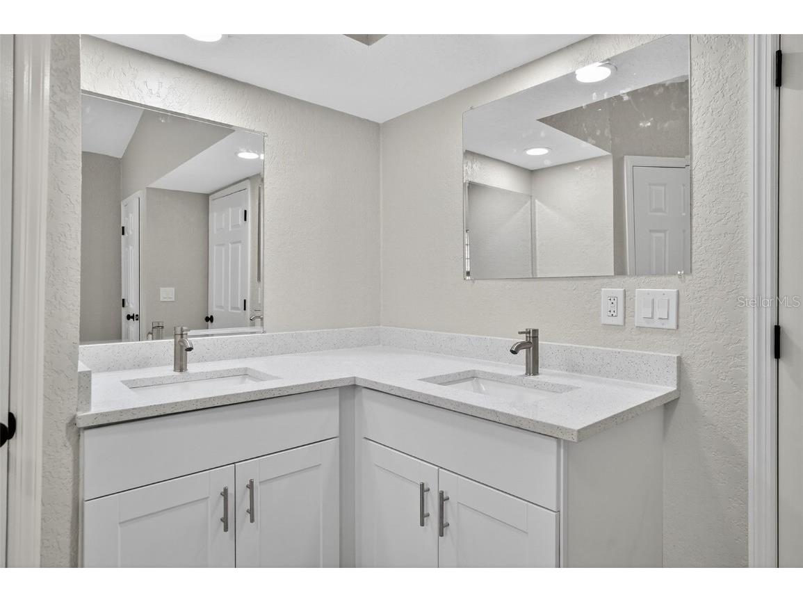 10294 Desert Sparrow Avenue Weeki Wachee FL 34613 W7879876 image23