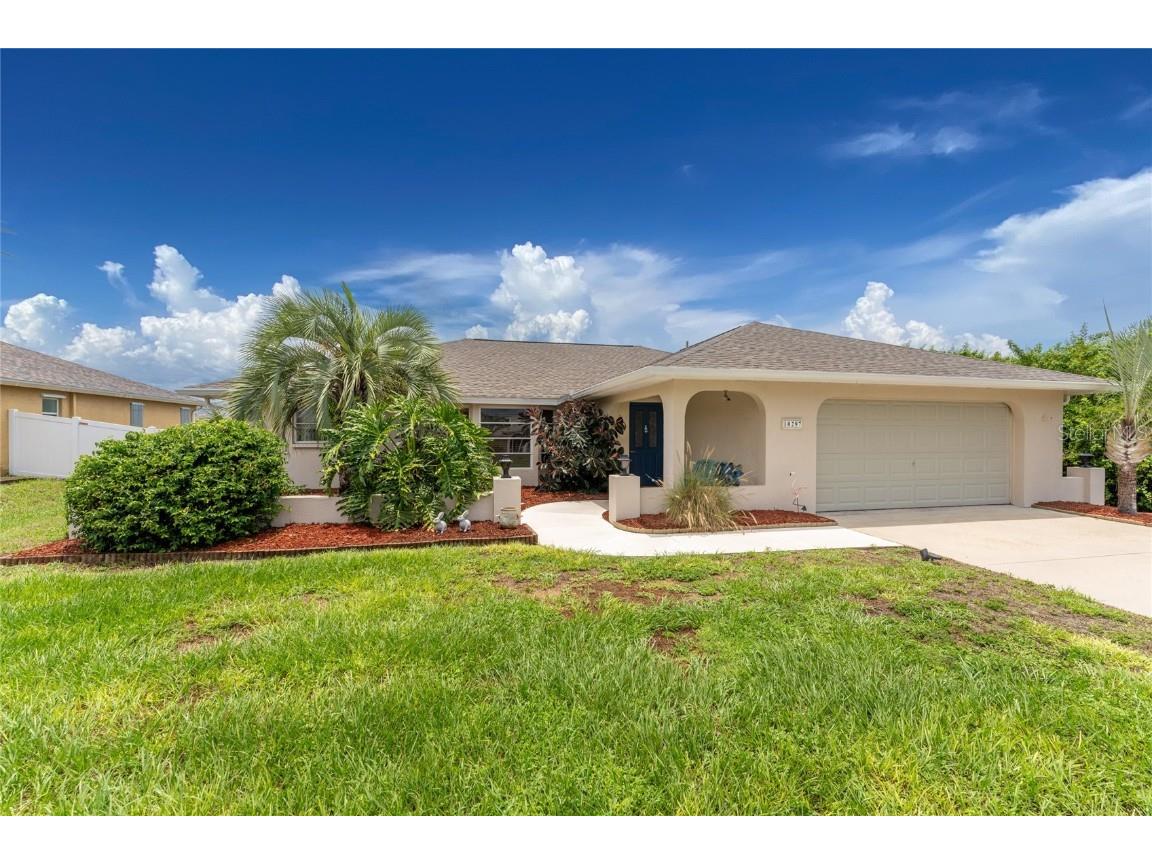 10297 Chadwick Avenue Englewood FL 34224 D6137006 image1