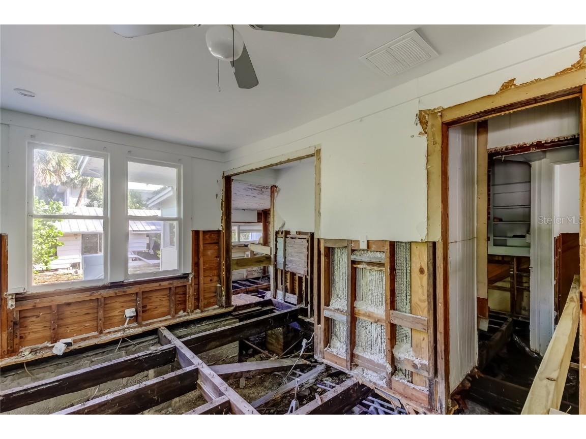 103 & 105 1st Avenue Saint Pete Beach FL 33706 TB8435126 image10