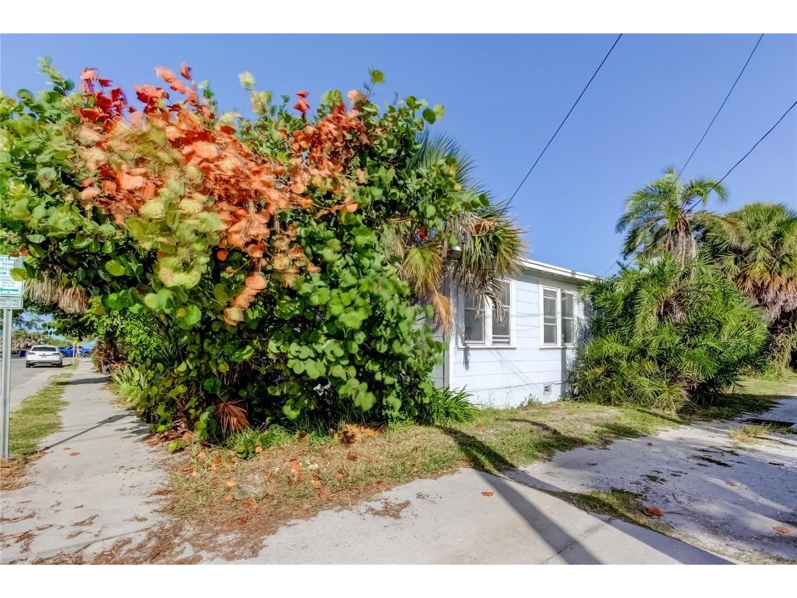 103 & 105 1st Avenue Saint Pete Beach FL 33706 TB8435126 image14