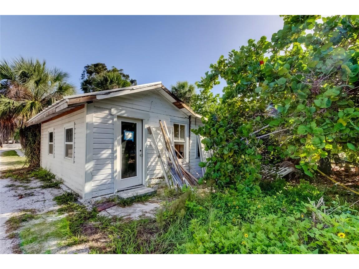 103 & 105 1st Avenue Saint Pete Beach FL 33706 TB8435126 image2