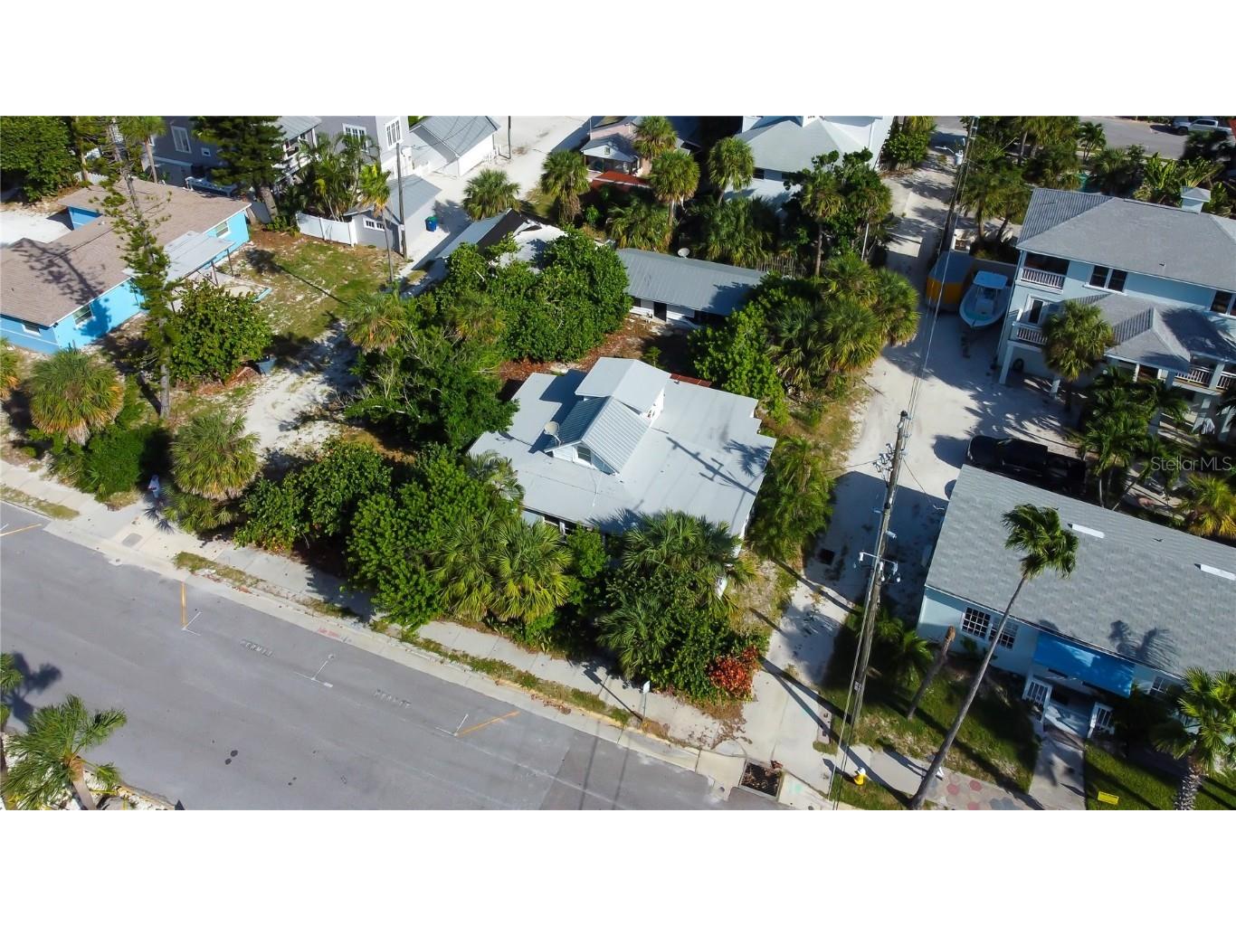 103 & 105 1st Avenue Saint Pete Beach FL 33706 TB8435126 image37