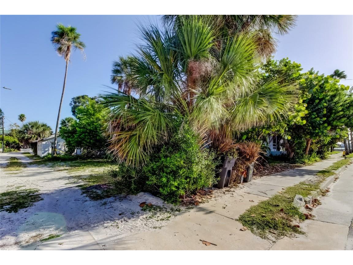 103 & 105 1st Avenue Saint Pete Beach FL 33706 TB8435126 image5