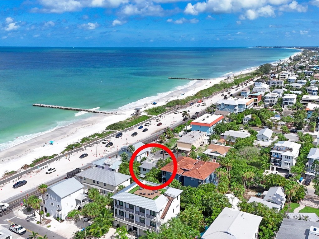 103 11th Street S Bradenton Beach FL 34217 A4616353 image1