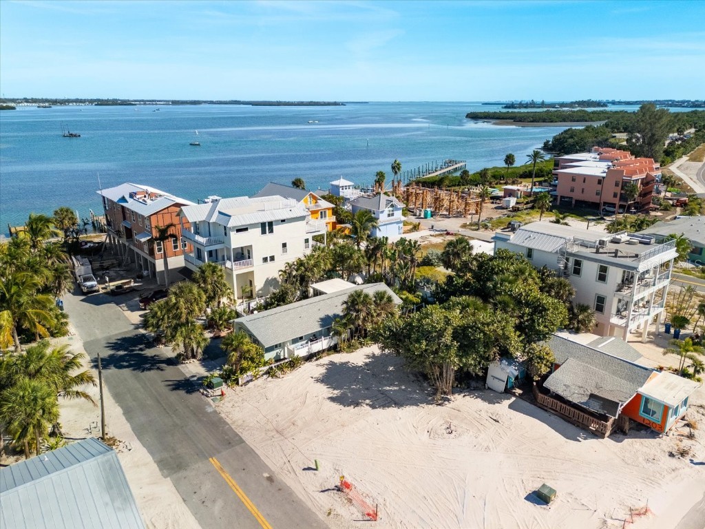 103 12th Street S Bradenton Beach FL 34217 A4672347 image7