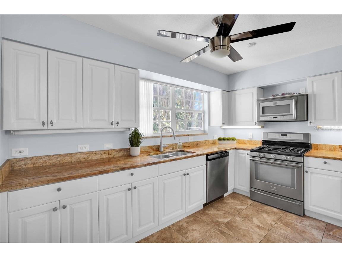 103 17th Street E Bradenton FL 34208 - MANATEE RIVER TB8441111 image14