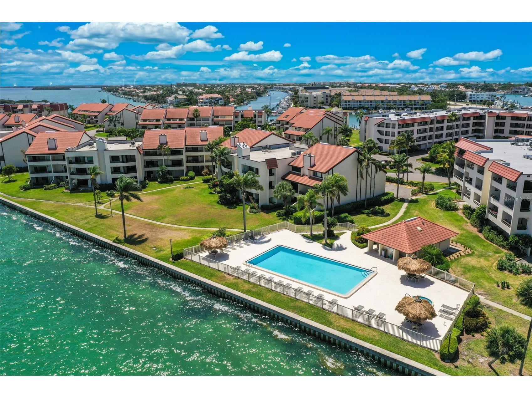 103 1st Street E #115 Saint Petersburg FL 33715 TB8532421 image18
